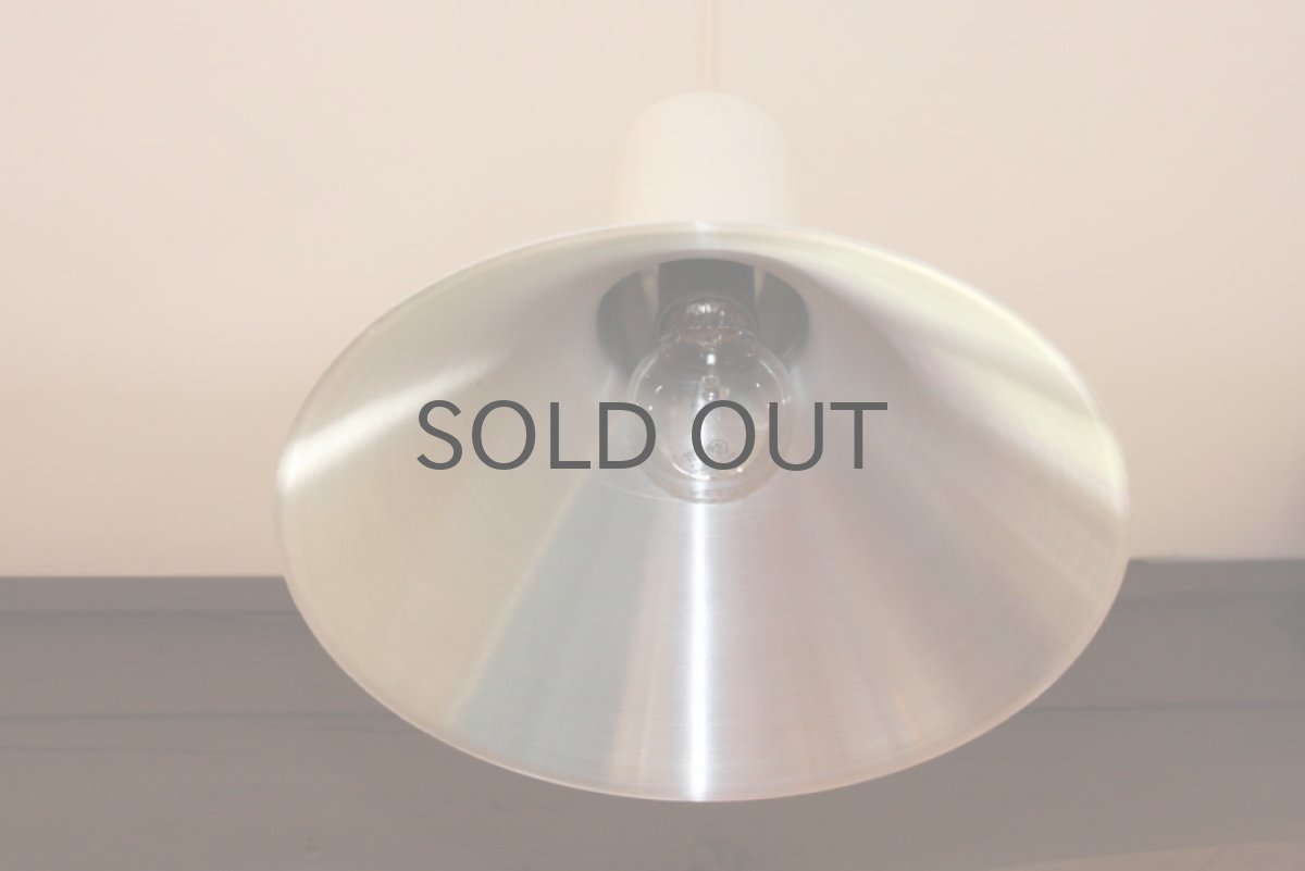 画像3: スウェーデンで見つけた アルミのペンダントライト ホワイト  (3)