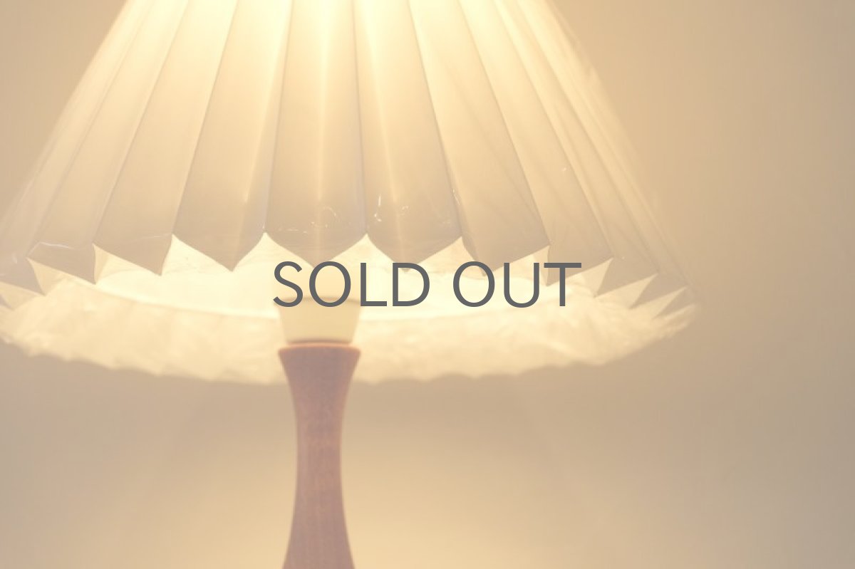 画像5: ビンテージ北欧照明/テーブルライト/スウェーデン/チーク支柱✕ジャバラシェード/No.2 (5)