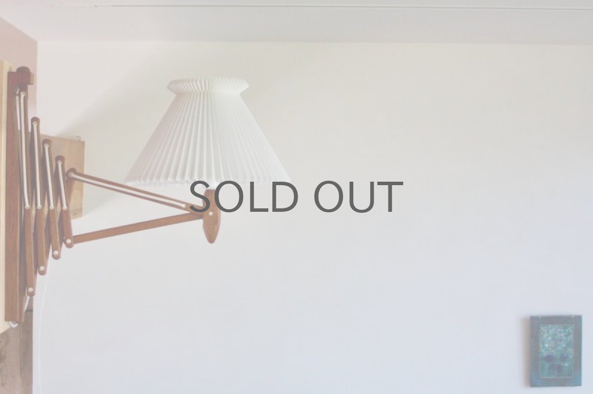 画像2: ビンテージ北欧照明/デンマーク製/Le Klint/レクリント/ブラケットウォールランプ/オーク (2)