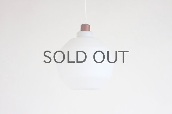 北欧照明 デンマーク製 ヴィンテージ ホワイトペンダントライト