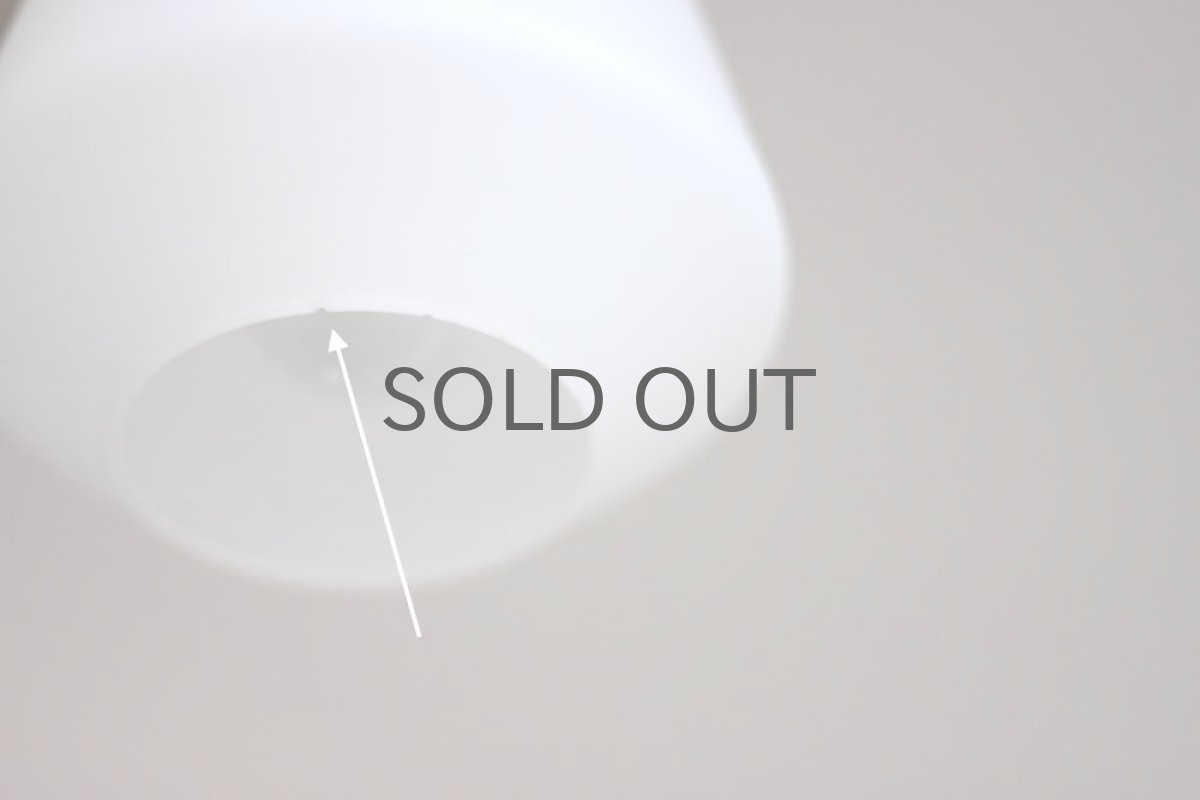 画像3: スウェーデン製 小さなペンダントライト 磨りガラスホワイト×ウッド (3)