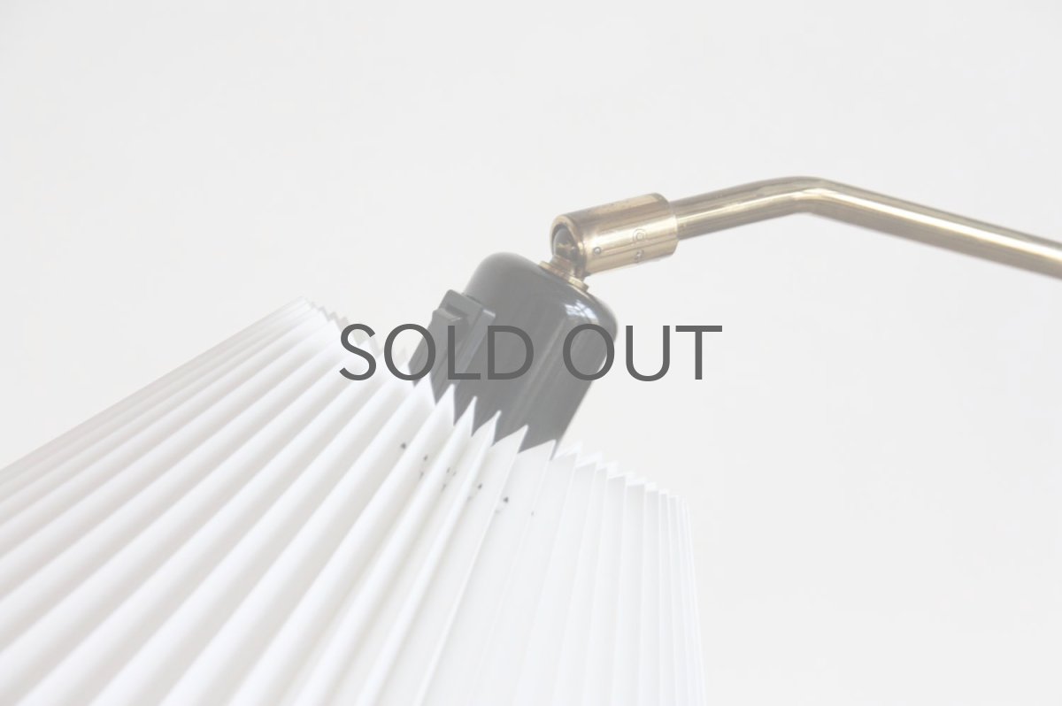 画像6: ビンテージ北欧照明/デンマーク製/フロアスタンドライト/チーク&真鍮/ジャバラシェード (6)