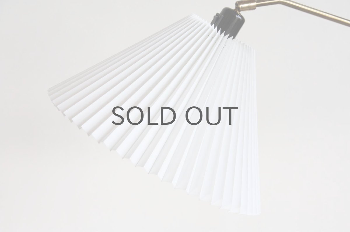 画像7: ビンテージ北欧照明/デンマーク製/フロアスタンドライト/チーク&真鍮/ジャバラシェード (7)