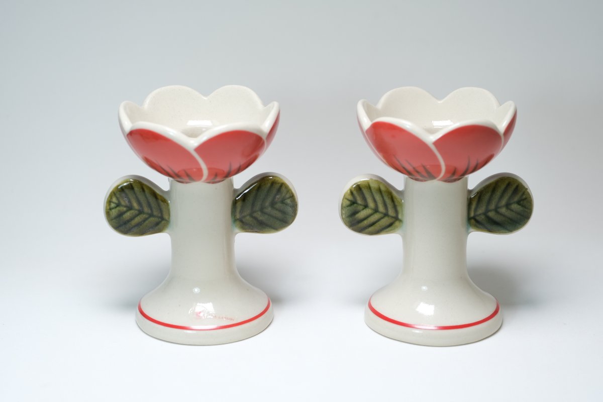 右のキャンドルホルダー