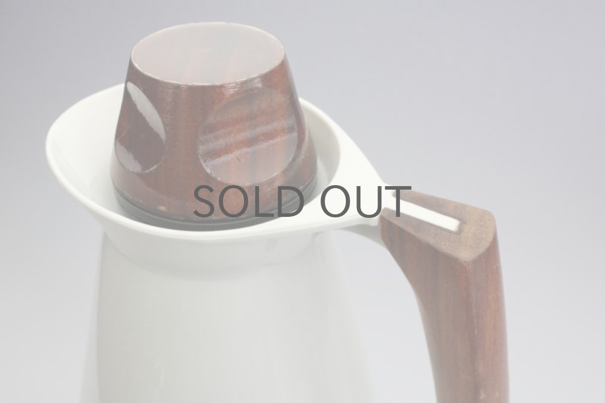 画像2: スウェーデン製　ヴィンテージ魔法瓶 チークハンドル　ライトグレー (2)