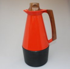 画像1: スウェーデン製　ヴィンテージ魔法瓶 チークハンドル　赤 (1)