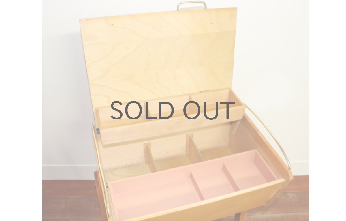 画像4: ソーイングテーブル　スウェーデン製　 (4)