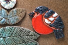 画像2: スウェーデン/Nittsjo/ニトジョ窯/Thomas Hellström/トーマス・ヘルストローム/赤い小鳥 (2)