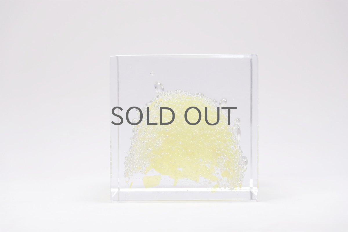 画像3: 北欧アートガラス/ビンテージガラス/アートピース/Oiva Toikka/オイバトイッカ/Nuutajarv/ヌータヤルヴィ/special cube/スペシャルキューブ/イエロー (3)