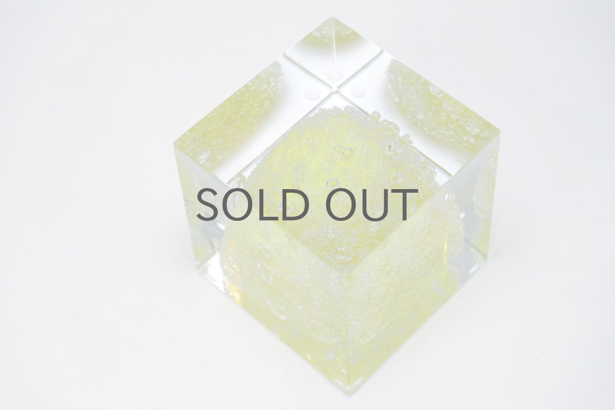 画像6: 北欧アートガラス/ビンテージガラス/アートピース/Oiva Toikka/オイバトイッカ/Nuutajarv/ヌータヤルヴィ/special cube/スペシャルキューブ/イエロー (6)