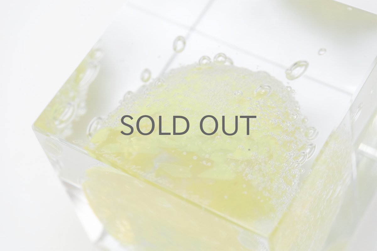 画像9: 北欧アートガラス/ビンテージガラス/アートピース/Oiva Toikka/オイバトイッカ/Nuutajarv/ヌータヤルヴィ/special cube/スペシャルキューブ/イエロー (9)