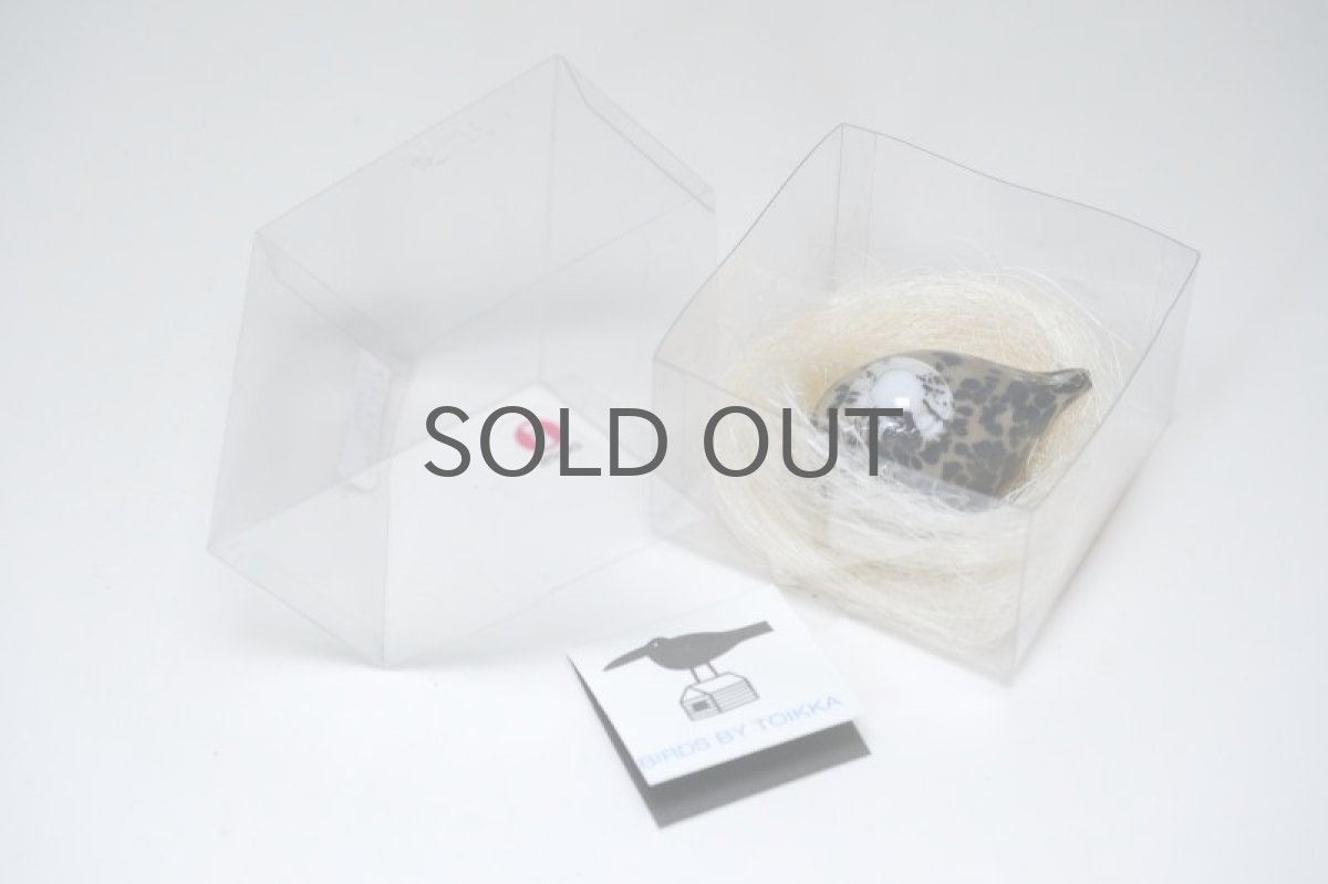 画像5: 北欧アートガラス/iittala/イッタラバード/Oiva Toikka/オイバトイッカ/Pikku Hippi/ピックヒッピ/Small GoldCrest//巣付き/スモーク&ブラック斑点/No.2 (5)