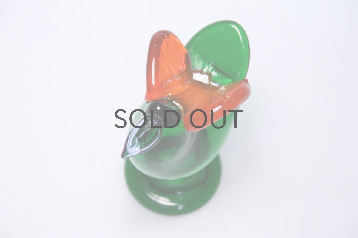 画像4: 北欧アートガラス/ビンテージガラス/Oiva Toikka/オイバ・トイッカ/Nuutajarvi/ヌータヤルヴィ/Sieppo/シエッポスタンド/レアカラーグリーン✕アメジスト✕レッド (4)