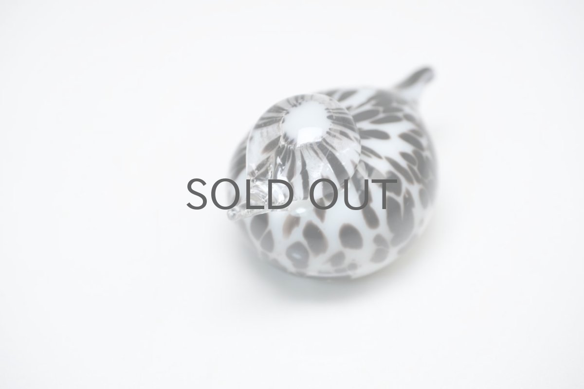 画像4: 北欧アートガラス/iittala/イッタラバード/Oiva Toikka/オイバトイッカ/Small GoldCrest/スモールゴールドクレストよりも小さな小鳥/ホワイト&斑点/No.3 (4)