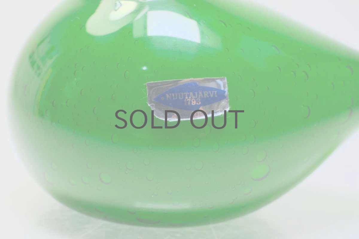 画像2: 北欧アートガラス/NUUTAJARVI/ヌータヤルヴィバード/Oiva Toikka/オイバトイッカ/スペシャルバード/企業バード/Kerto/Lintu Vihrea/グリーンバード (2)