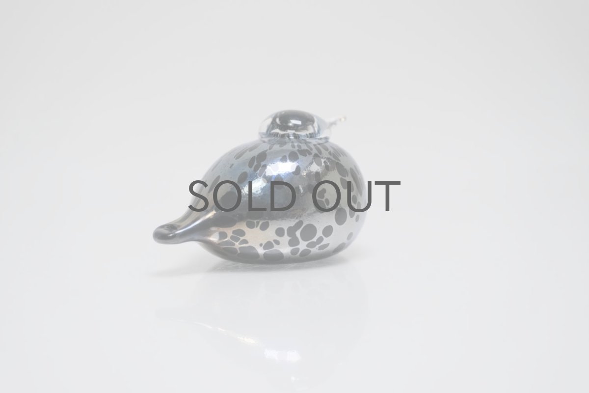 画像3: 北欧アートガラス/Oiva Toikka/オイバトイッカ/Small GoldCrest/2004/スモールゴールドクレスト/ブラック&シルバーラスター斑点/Lサイズ/No.1 (3)