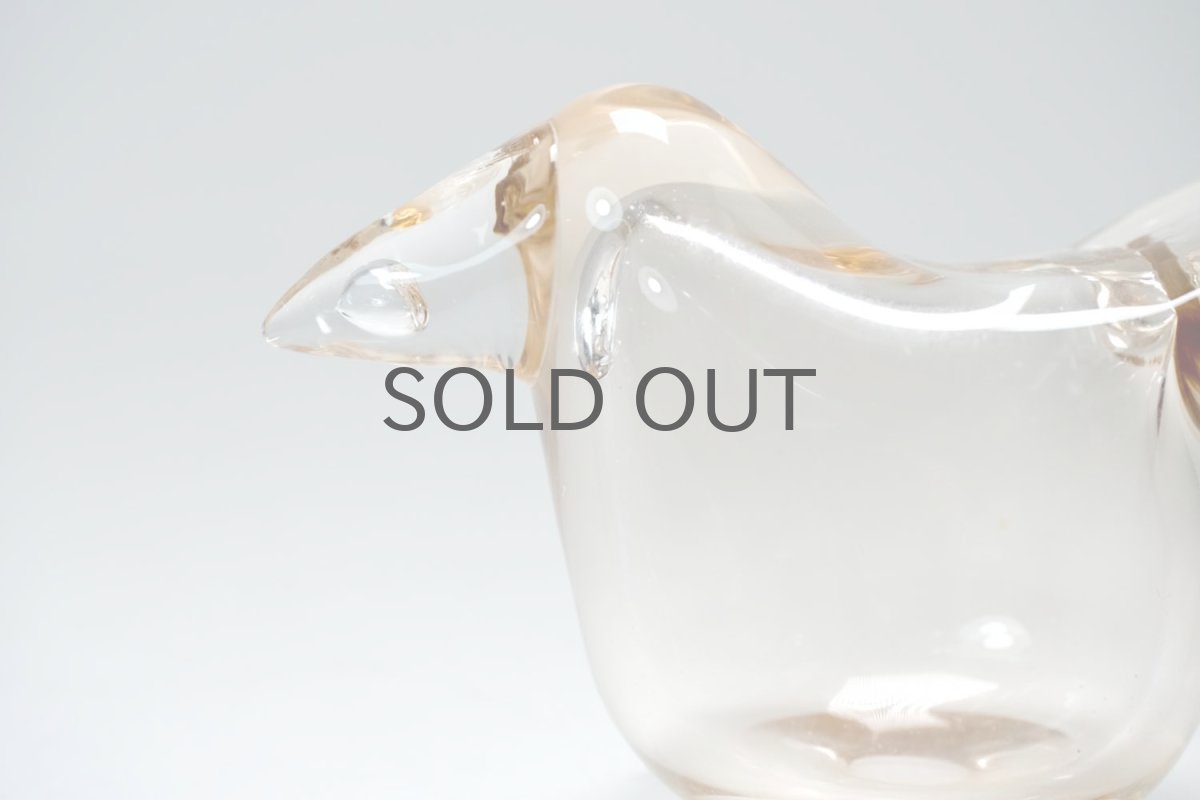 画像2: 北欧アートガラス/ビンテージガラス/Oiva Toikka/オイバ・トイッカ/Nuutajarvi/ヌータヤルヴィ/Sieppo/シエッポ/1972年初期/クリアライトペールオレンジ✕クリア (2)