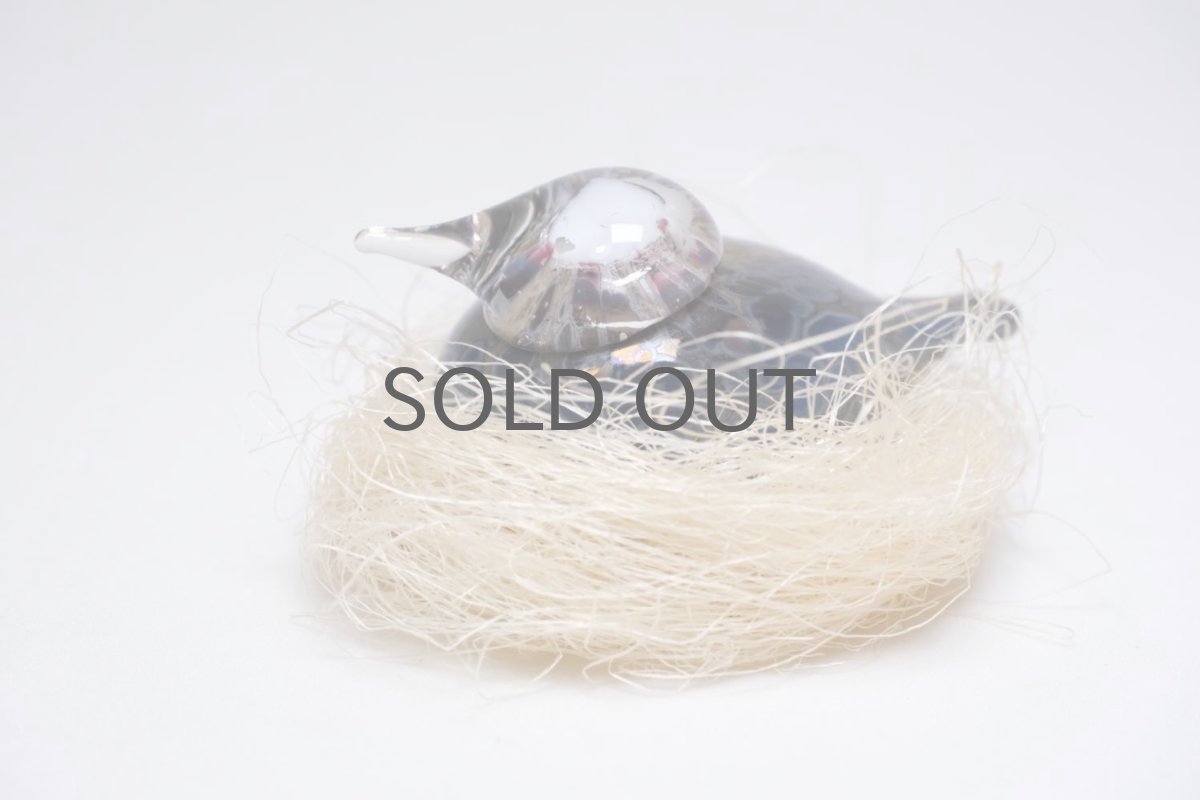 画像7: 北欧アートガラス/Oiva Toikka/オイバトイッカ/Pikku Hippi/ピックヒッピ/Small Goldencrest/ダークベージュ×グレー斑点/巣付き (7)