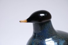 画像2: 北欧アートガラス/iittala/イッタラバード/Oiva Toikka/オイバトイッカ/リトルターンよりも小さい/ブルーブラスター (2)