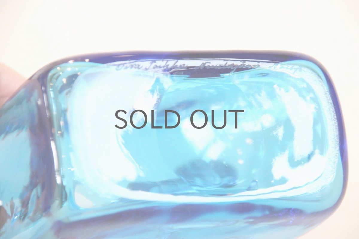 画像7: 北欧アートガラス/ビンテージガラス/Oiva Toikka/オイバ・トイッカ/Nuutajarvi/ヌータヤルヴィ/ PomPom Bottle/N526/ブルー (7)