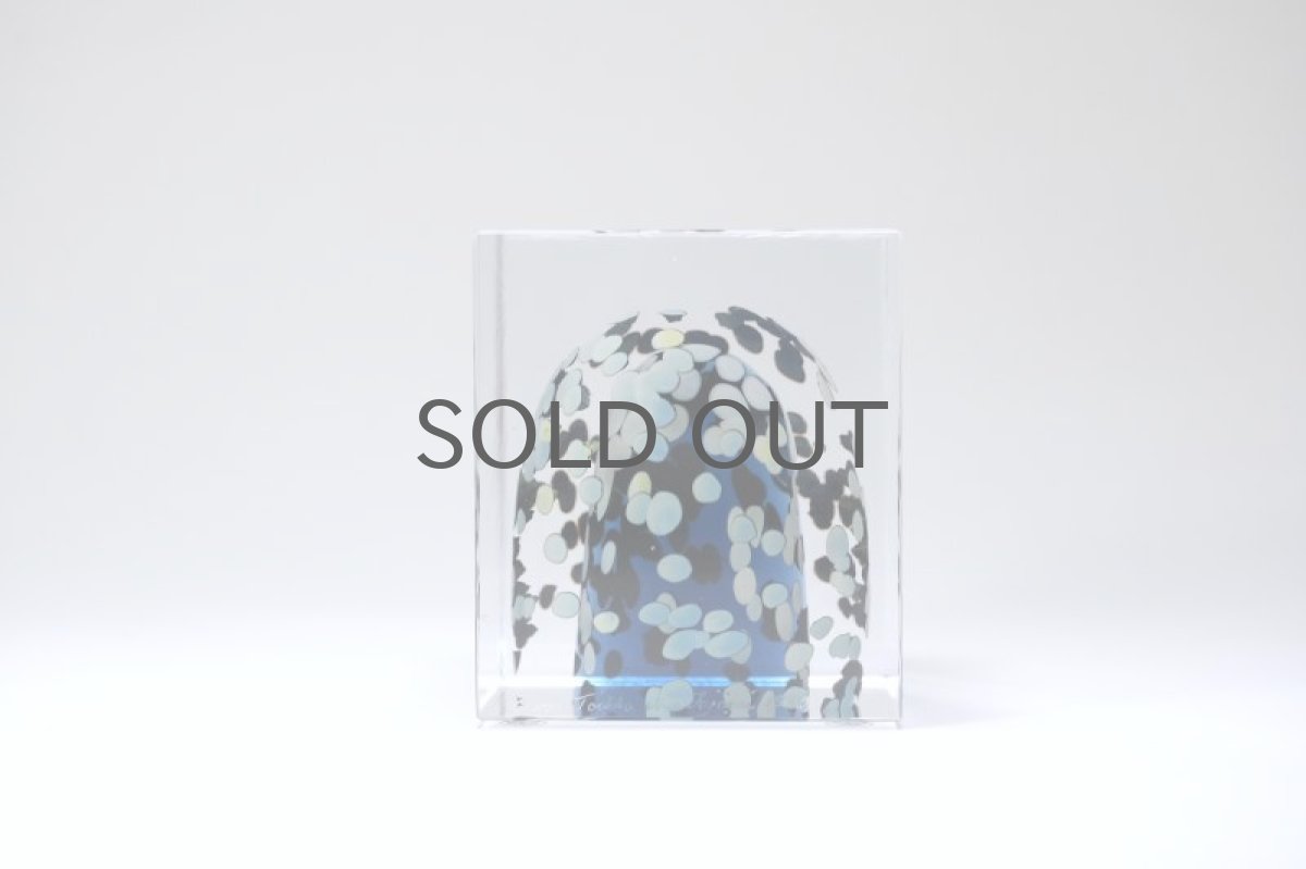 画像4: 北欧アートガラス/ビンテージガラス/アートピース/Oiva Toikka/オイバトイッカ/Cube/スペシャルキューブ/フィンランド独立75周年/750個限定 (4)