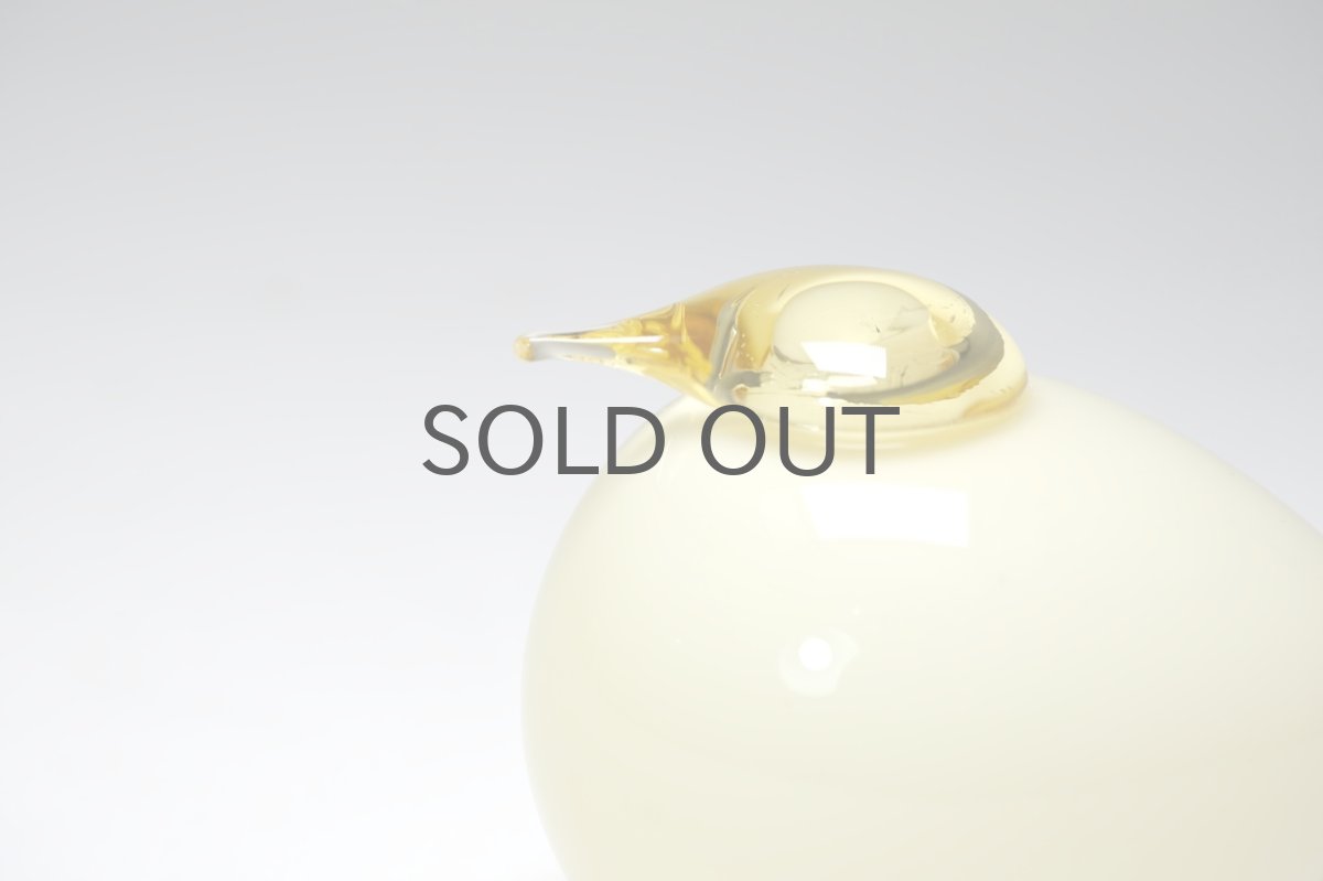 画像2: 北欧アートガラス/ビンテージガラス/Oiva Toikka/オイバ・トイッカ/Nuutajarvi/ヌータヤルヴィ/Birds/バード/kuukunen/Puffball/パフボール/イエロー/箱付き (2)