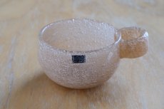 画像1: 北欧ガラス/Oiva Toikka/オイバ・トイッカ/Nuutajarvi/ヌータヤルヴィ/IGLU/イグルー/カップ/ハニー (1)