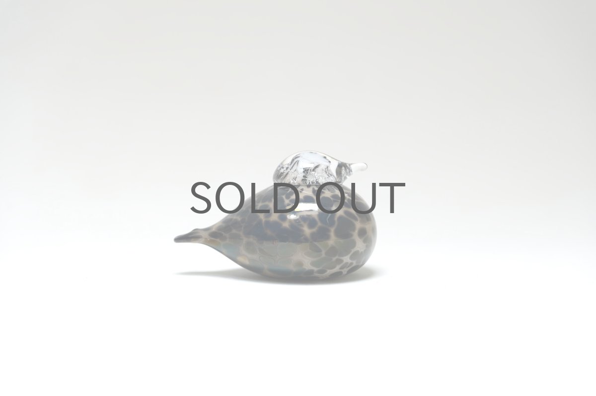 画像2: 北欧アートガラス/iittala/イッタラバード/Oiva Toikka/オイバトイッカ/Pikku Hippi/ピックヒッピ/Small GoldCrest//巣付き/スモーク&ブラック斑点/No.1 (2)