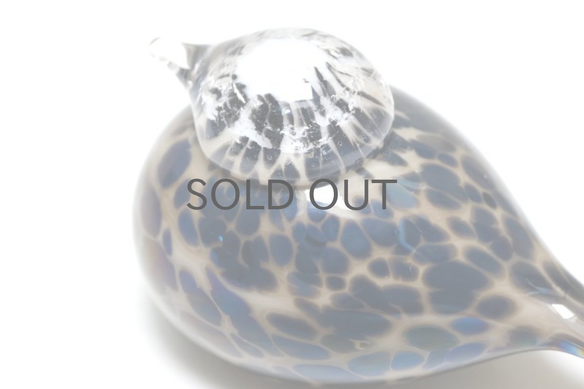 画像9: 北欧アートガラス/iittala/イッタラバード/Oiva Toikka/オイバトイッカ/Pikku Hippi/ピックヒッピ/Small GoldCrest//巣付き/スモーク&ブラック斑点/No.1 (9)