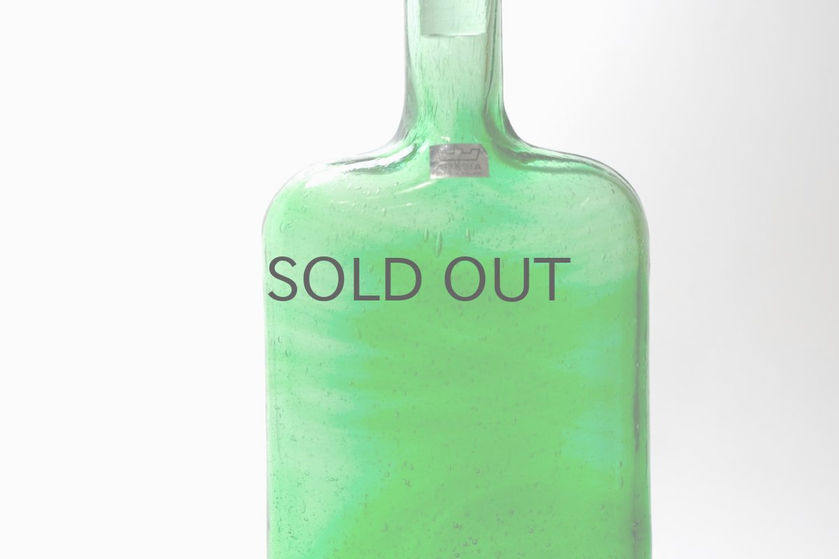 画像4: 北欧アートガラス/ビンテージガラス/Oiva Toikka/オイバ・トイッカ/Nuutajarvi/ヌータヤルヴィ/Puteli/プテリボトル/Lサイズグリーン (4)