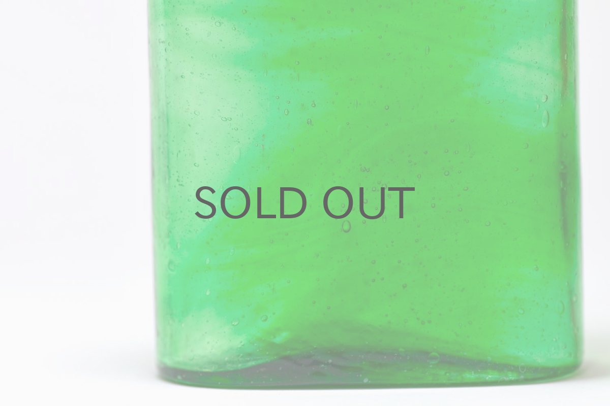 画像6: 北欧アートガラス/ビンテージガラス/Oiva Toikka/オイバ・トイッカ/Nuutajarvi/ヌータヤルヴィ/Puteli/プテリボトル/Lサイズグリーン (6)
