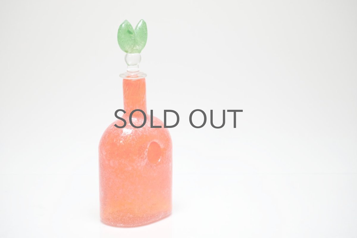 画像4: 北欧アートガラス/ビンテージガラス/Oiva Toikka/オイバ・トイッカ/Nuutajarvi/ヌータヤルヴィ/Puteli/プテリボトル/Sサイズ/オレンジ&グリーン (4)