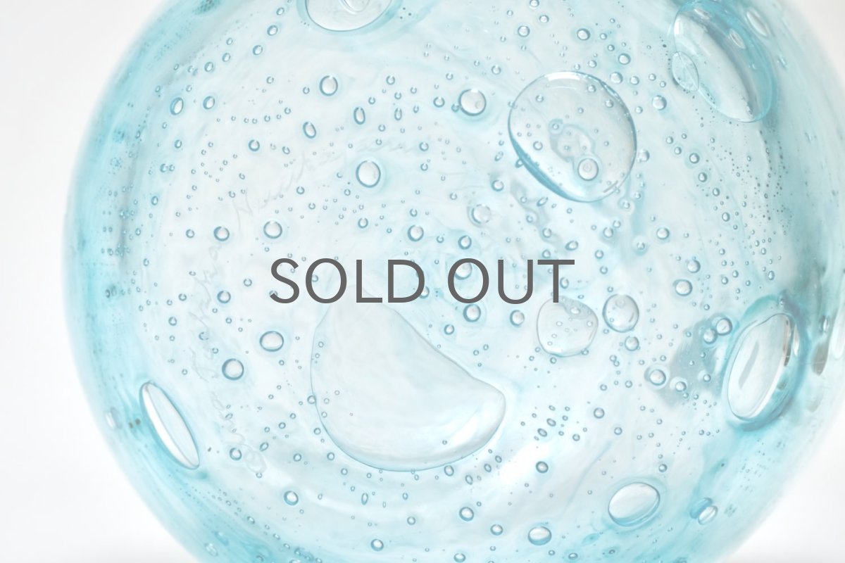 画像5: 北欧ガラス/Oiva Toikka/オイバ・トイッカ/Nuutajarvi/ヌータヤルヴィ/MANSIKKAPAIKKA/マンシッカパイッカ/一輪挿し/ライトブルー/Lサイズ (5)