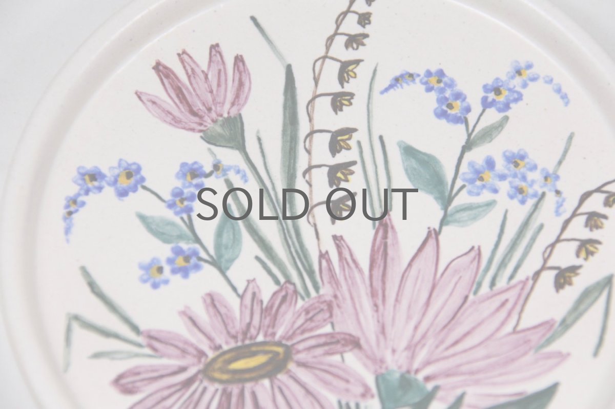 画像2: 北欧アンティーク/kupittaan savi/クッピターン・サヴィ/小さな陶板/野花 (2)