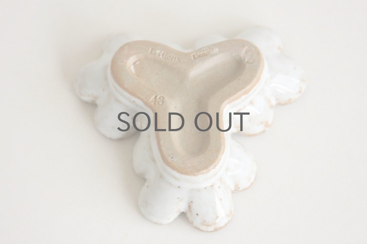 画像3: 北欧雑貨 デンマークL Hjorth製 陶製 フラワーキャンドルスタンド (3)