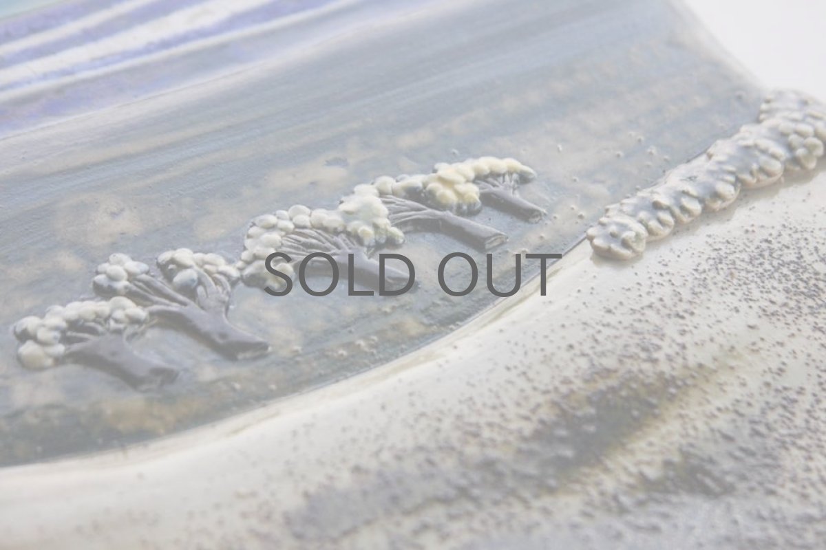 画像4: スウェーデン Brita Mellander-Jungermann 白い雲と海辺陶板 (4)