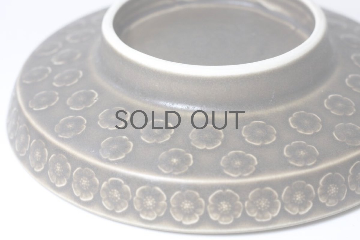 画像4: Kronjyden/Brun Azur/ブラウンアズール/高台皿 Sサイズ (4)