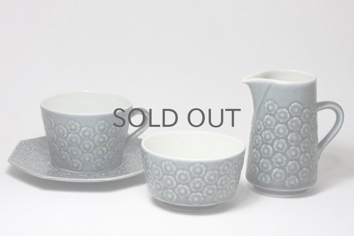 カップ＆ソーサーは別売り