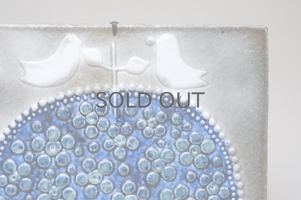 画像2: Rorstrand/ロールストランド/Sylvia Leuchovius/シルヴィア・レウショヴィウス/ 陶板/りんご＆小鳥 (2)