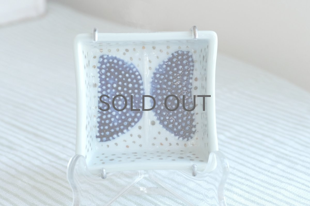 画像1: Rorstrand/ロールストランド/Sylvia Leuchovius/シルヴィア・レウショヴィウス/絵皿/蝶/Sサイズ/ハンガー付き (1)