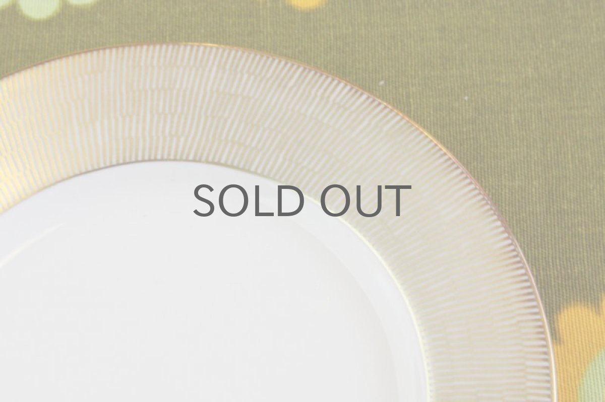 画像2: Signe Persson-Melin / シグネ・ペーション・メリン ロールストランド Primeur ゴールド 小皿 (2)