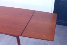 画像8: 北欧ビンテージ家具/デンマーク製 /ダイニングテーブル/チーク/エクステンション付き/W135cm (8)