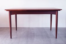 画像2: 北欧ビンテージ家具/デンマーク製 /ダイニングテーブル/チーク/エクステンション付き/W135cm (2)