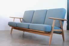 画像1: 北欧ビンテージ家具/ハンス J ウェグナー/GE240/3人掛けソファー/オーク/張替え済 (1)