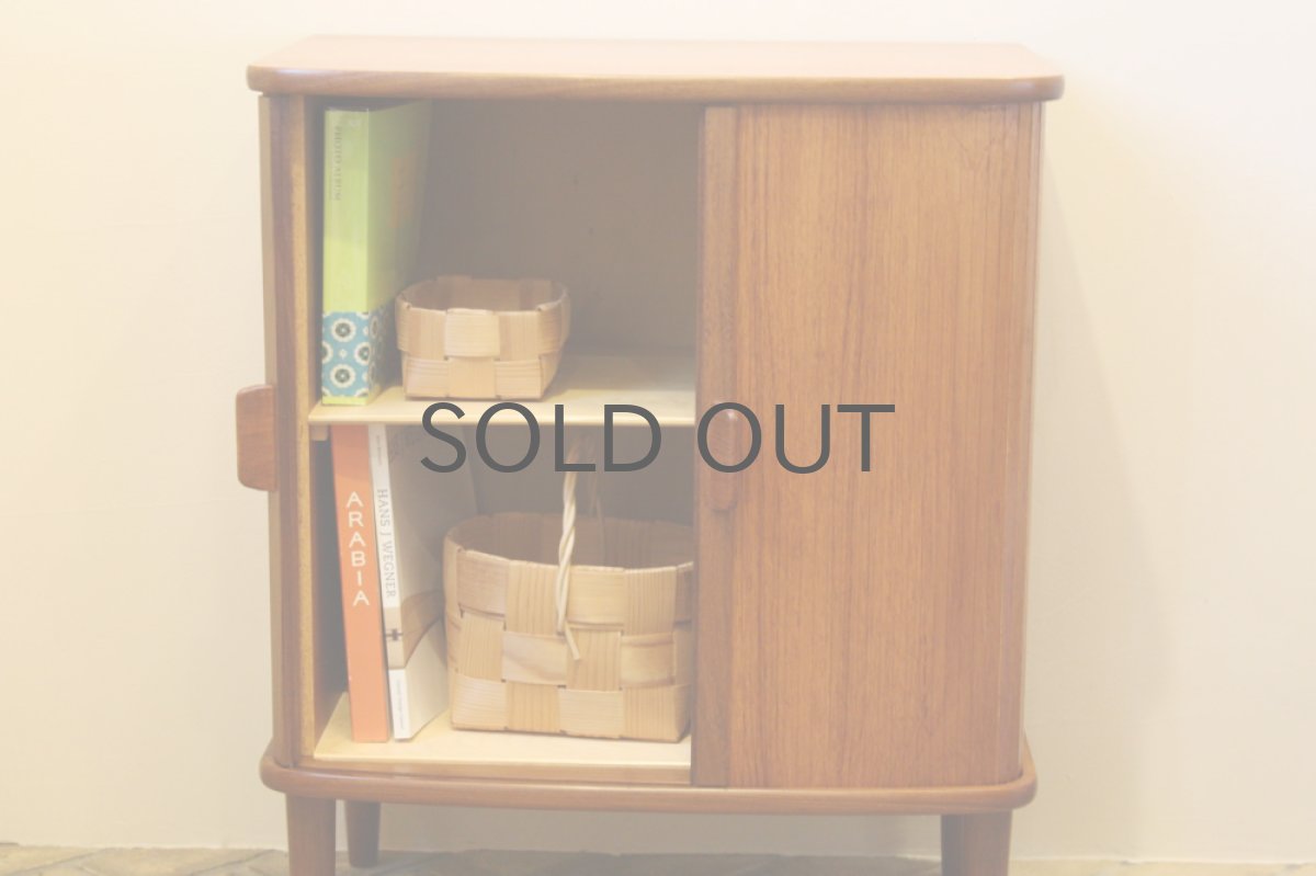 画像2: 北欧ビンテージ家具/デンマーク キャビネット ジャバラ No.4 (2)