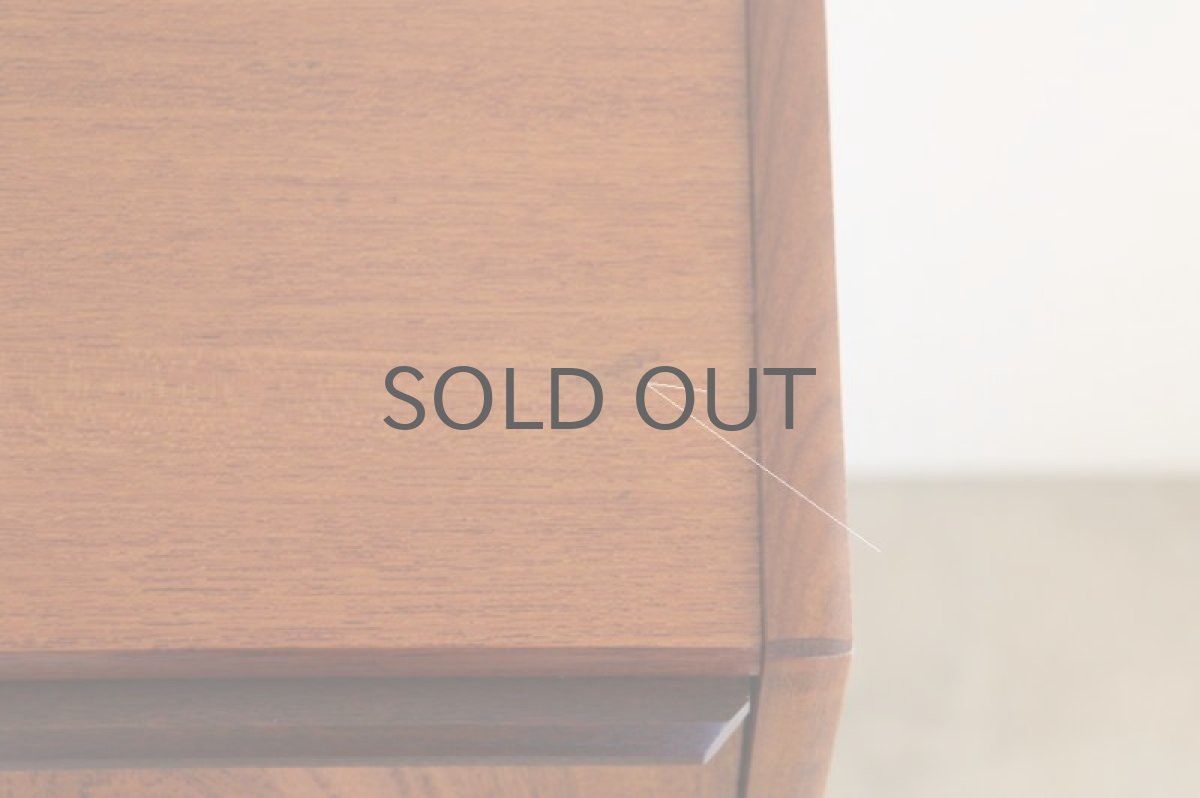 画像4: 北欧家具ビンテージ デンマーク製 4段 チーク チェスト (4)