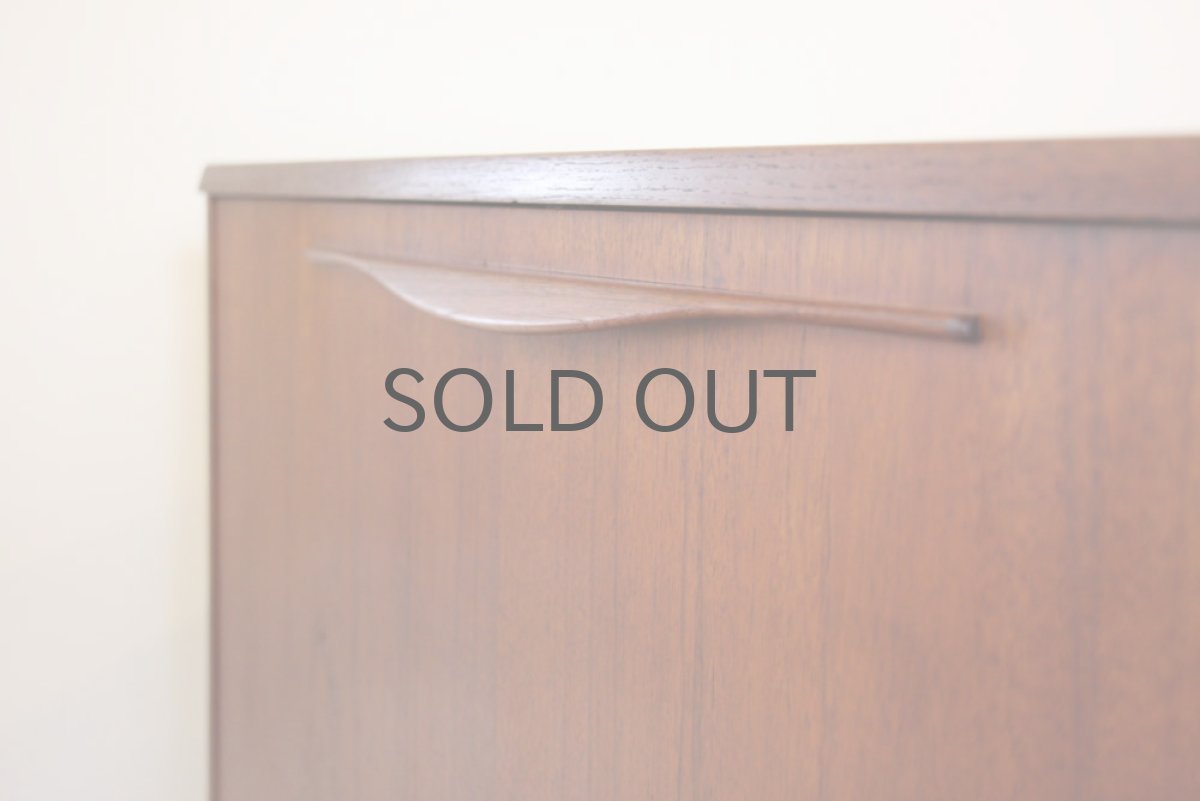 画像2: 北欧ビンテージ家具/デンマーク Laby Mobler社製 ミニキャビネット チーク  (2)