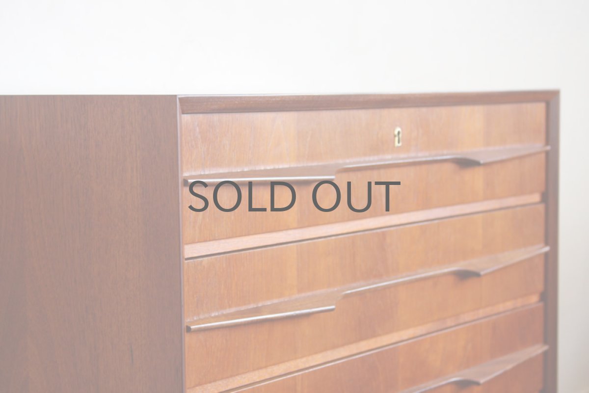 画像2: 北欧ビンテージ家具/デンマーク チェスト 4段 チーク No.2 (2)