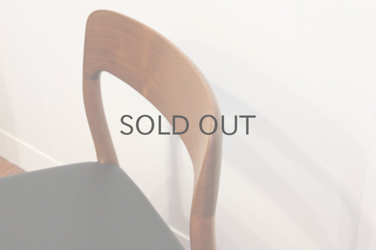 画像4: J.L.モラー社製、ニルスオットモラー  革張りチーク  ダイニングチェア (4)