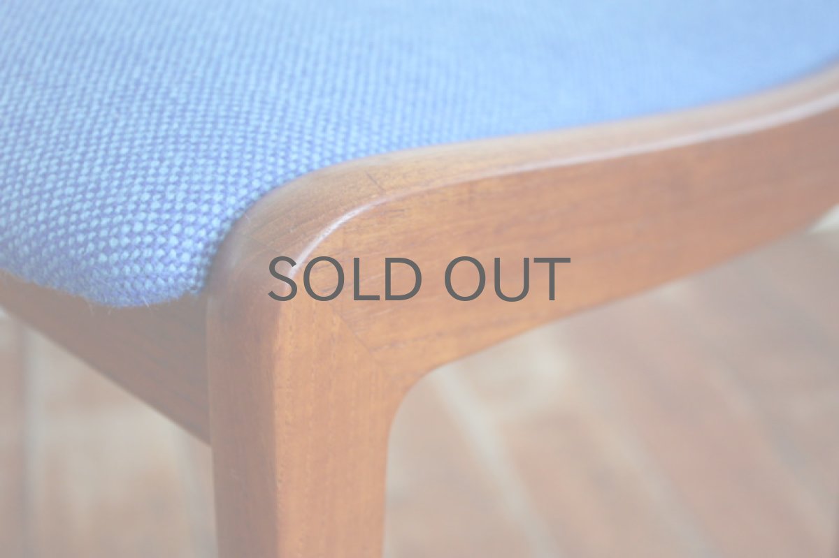 画像4: 北欧ヴィンテージ/デンマーク製  ダイニングチェア チーク×ブルー (4)